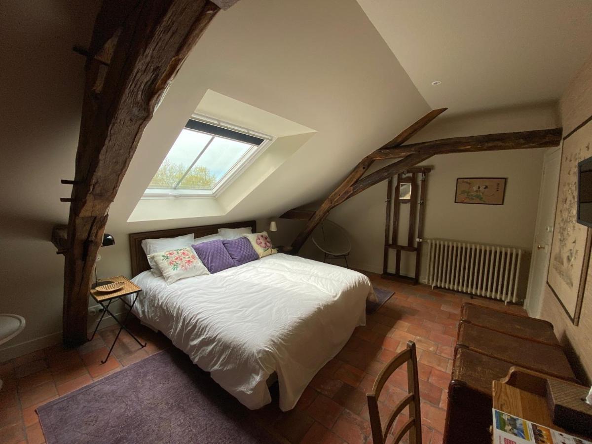 La Gironnerie Bed & Breakfast Loche-sur-Indrois Exterior photo