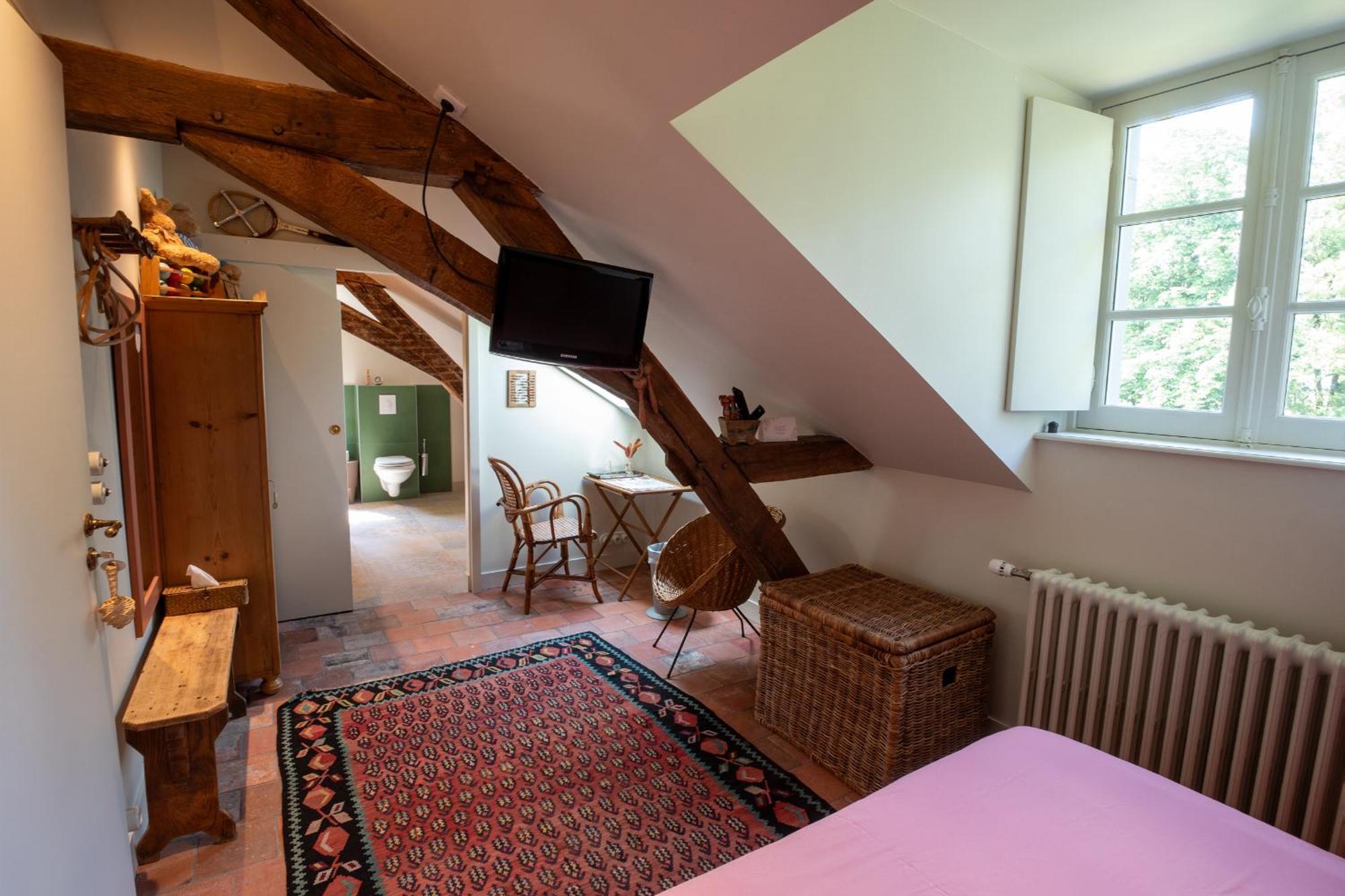 La Gironnerie Bed & Breakfast Loche-sur-Indrois Exterior photo